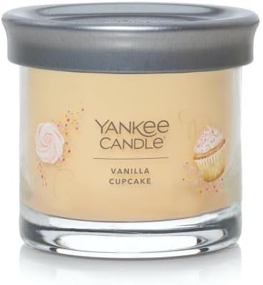 Yankee Candle Small Tumbler Scented Single Wick Jar Candle, Vanilla Cupcake, Over 20 Hours of Burn Time, 4.3 Ounce (Pack of 4)