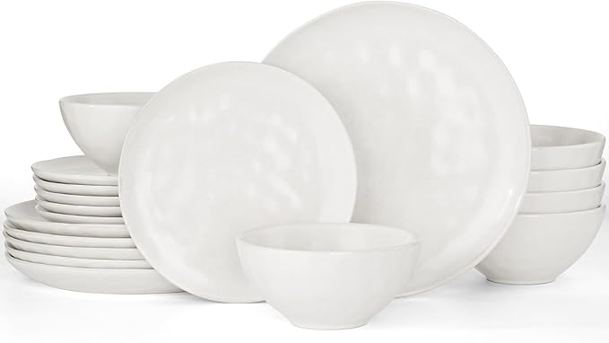 Famiware Dinnerware Sets for 6, Ocean Round 18-Piece Kitchen Plates and Bowls Sets, Microwave and Dishwasher Safe, Scratch Resistant, Matte White