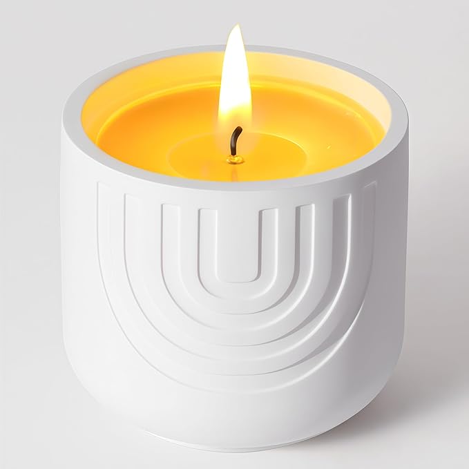 Viyffo Fall Scented Candle, White Peach & Cedarwood, Natural Soy Wax with Fragrance Oil, 6.35oz Ceramic Jar, Clean Burning Aromatherapy Candle for Relaxation, Bedroom, Spa & Gift