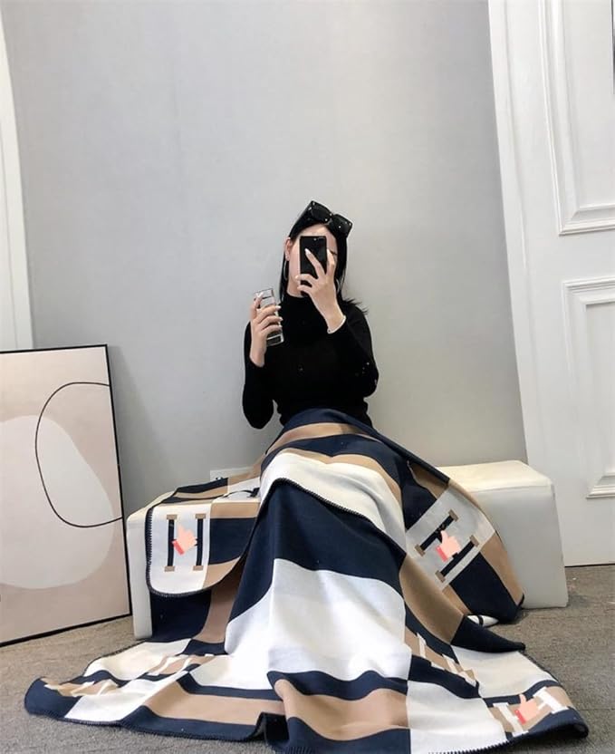 h Blanket Soft Fleece Sofa Throw Blanket for Women Couch Bed Plush Wool Stitch Flannel Cozy Large Comfy Quilt Aesthetic New Home Living Dorm Bedroom Decor Travel Essentials Gifts (Navy)