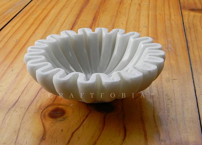 Handcrafted marble bowl decorative/Antique Scalloped bowls/catch all fluted Fruit Bowl/Vintage Ring Dish/ruffle marble bowl/white bowls/coffee table decor/Urli (10)
