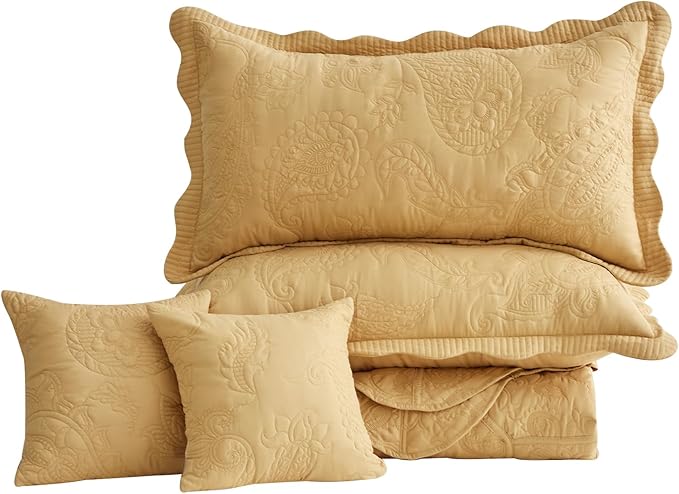 HZ & HY Oversized King Bedspread 138x122 Extra Wide, Quilted Coverlet Bedding Set, Lightweight Thin Comforter, Reversible, Luxurious, 5 Piece, 100% Microfiber, California/Alaskan King, Honey Gold