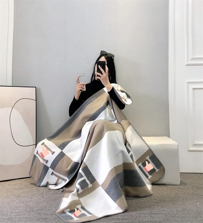 h Blanket Soft Fleece Sofa Throw Blanket for Women Couch Bed Plush Wool Stitch Flannel Cozy Large Comfy Quilt Aesthetic New Home Living Dorm Bedroom Decor Travel Essentials Gifts (Khaki)