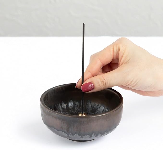 Natural Sandalwood Incense Sticks, Low Smoke, 40g by Asayu Japan