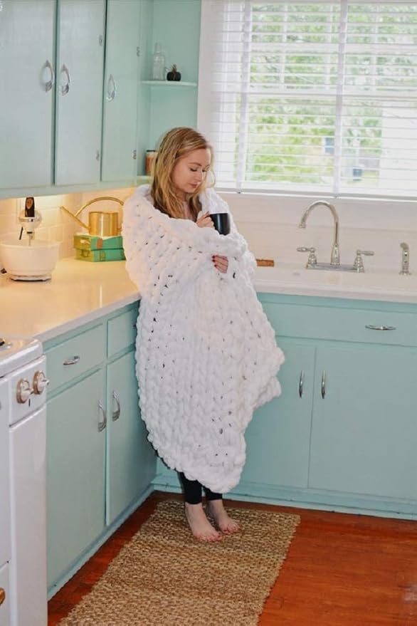 Chunky Knit Blanket Hand Made Merino Wool Throw Boho Bedroom Sofa Home Decor Giant Yarn(White 47"x60")
