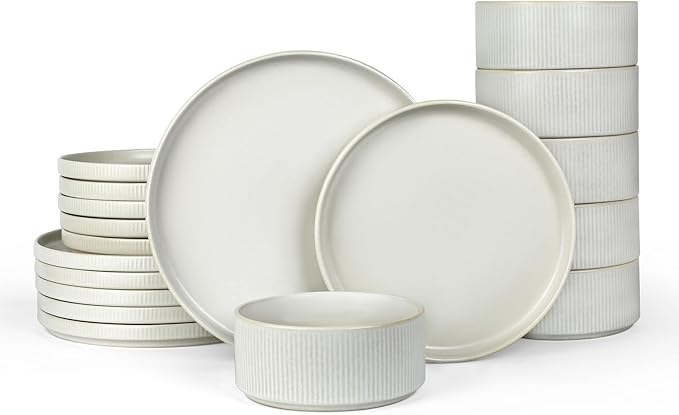 Famiware Star Plates and Bowls Sets, Modern Stoneware Dinnerware Sets for 6, 18-Piece Kitchen Dish Set - Chip and Scratch Resistant, Microwave and Dishwasher Safe Tableware, Matte White