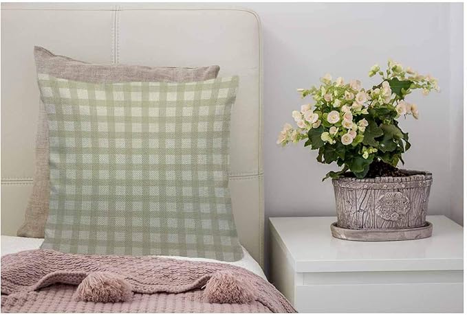 WONDERTIFY Throw Pillow Cover Case Buffalo Plaid Green - Soft Linen Pillow Case for Decorative Bedroom/Livingroom/Sofa/Farm House - Cushion Covers Couch Pillow 18x18 Inch 45x45 cm