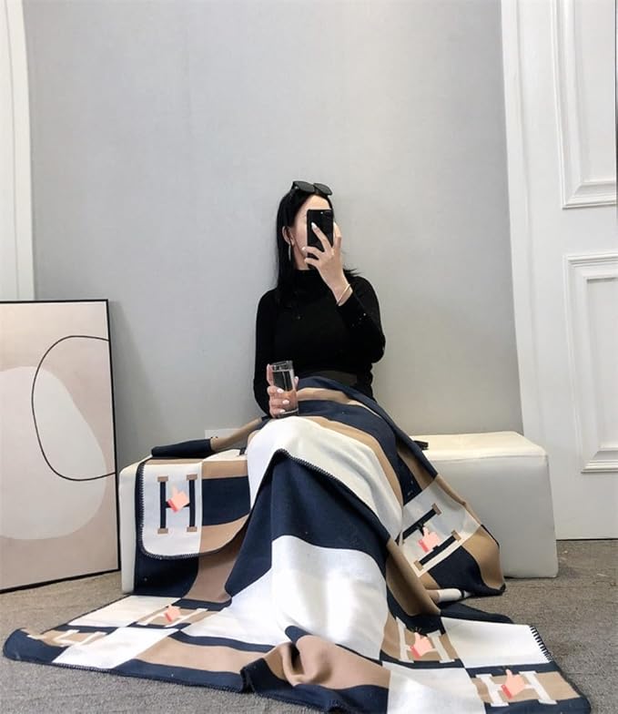 h Blanket Soft Fleece Sofa Throw Blanket for Women Couch Bed Plush Wool Stitch Flannel Cozy Large Comfy Quilt Aesthetic New Home Living Dorm Bedroom Decor Travel Essentials Gifts (Navy)
