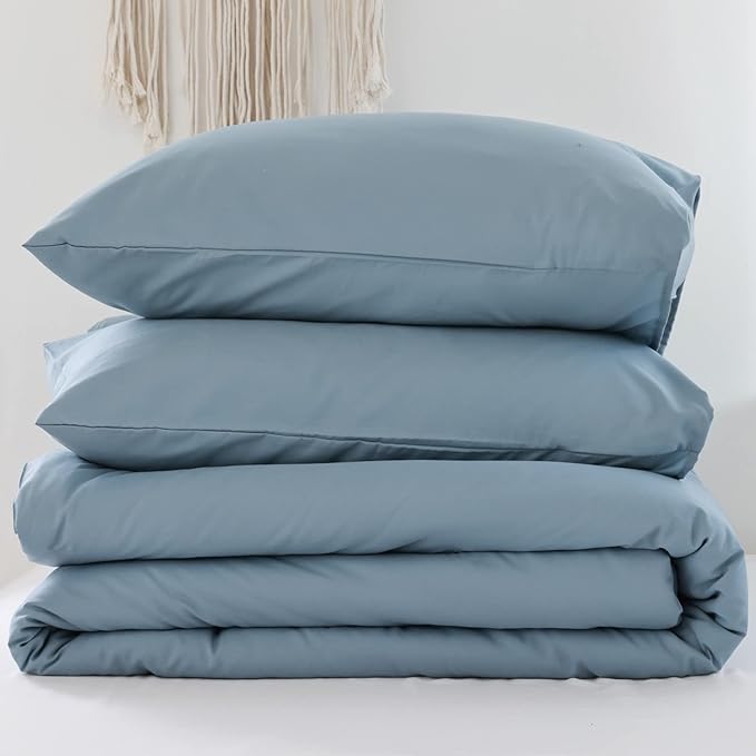 ROSGONIA Oversized King Comforter Dusty Blue, 3pcs (1 Boho Comforter & 2 Pillowcases) Lightweight Oversized King Size Comforter Sets Bedding Blanket