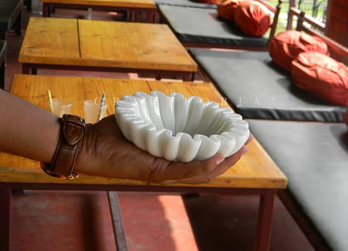 Handcrafted marble bowl decorative/Antique Scalloped bowls/catch all fluted Fruit Bowl/Vintage Ring Dish/ruffle marble bowl/white bowls/coffee table decor/Urli (10)