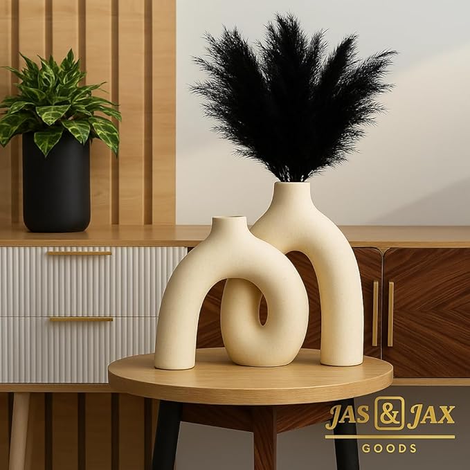White vase -Hug Decorative Vase Set, Minimalist Style Vases for Home Decor, Creamy White Ceramic Hollow Vase, Decorative vases, Living Room Shelf, Bookshelf Mantle Entryway Table Décor.