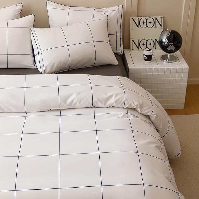 KAREVER White Grid Comforter Cal King Women White with Navy Blue Square Lines Checkered Bedding Set California King White Plaid Comforter Cal King Size