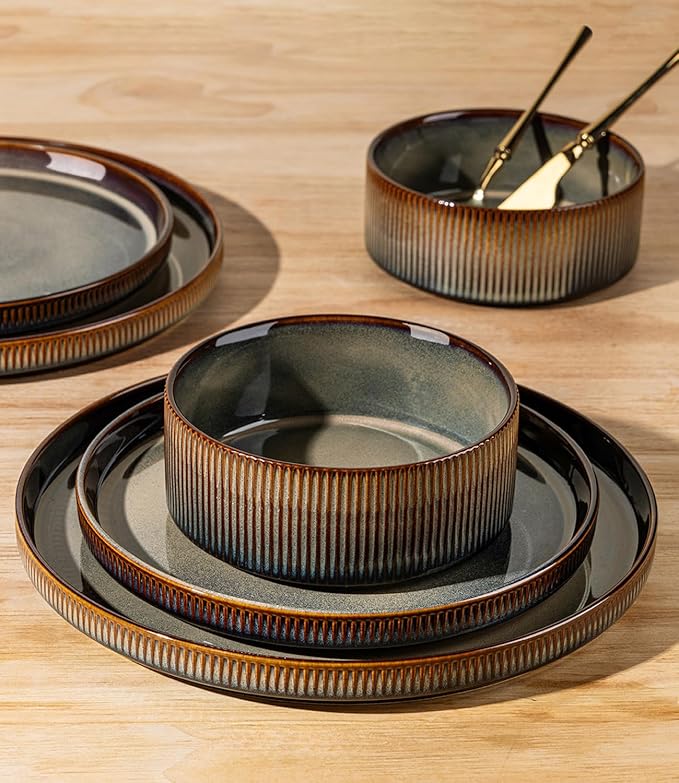 TheTerra Ceramic Dinnerware Sets for 4, 12 Pieces Porcelain Lightweight Speckled Plates and Bowls Sets, Scratch Resistant Dish Set, Oven & Microwave & Dishwasher Safe, Coca Mocha