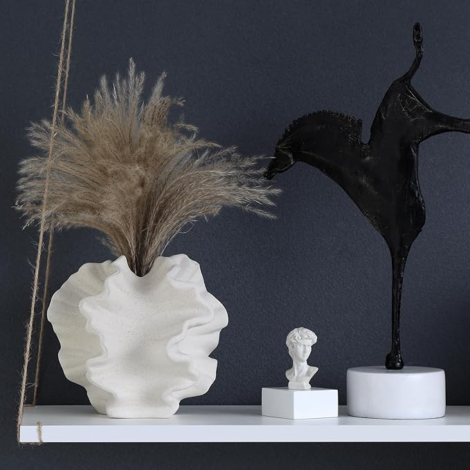 BUICCE Off White Ceramic Coral Vase for Pampas Grass Decor Modern Decorative Dandelion Vase for Flower Home Office Living Room Table Centerpieces.