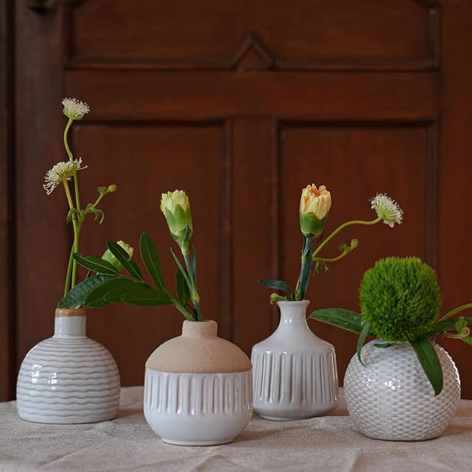 Boho Minimalist Small Ceramic Vase Set of 4 for Bedroom Living Room Office Fireplace Centerpiece Antique White Vintage Farmhouse Rustic Retro Flower Vases Home Decor Gift for Fake Plants