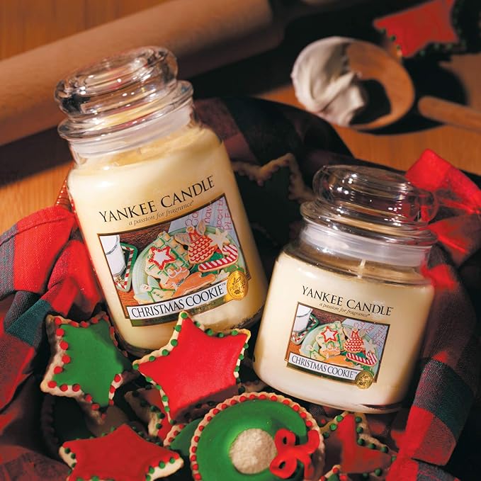 Yankee Candle Christmas Cookie Scented, Classic 14.5oz Medium Jar Single Wick Candle, Over 65 Hours of Burn Time