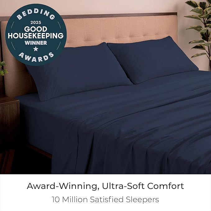 Mellanni California King Sheets Set - 4 PC Iconic Collection Bedding - Hotel Luxury, Extra Soft, Cooling Bed Sheets - Wrinkle, Fade, Stain Resistant (Cal King, Navy Blue)