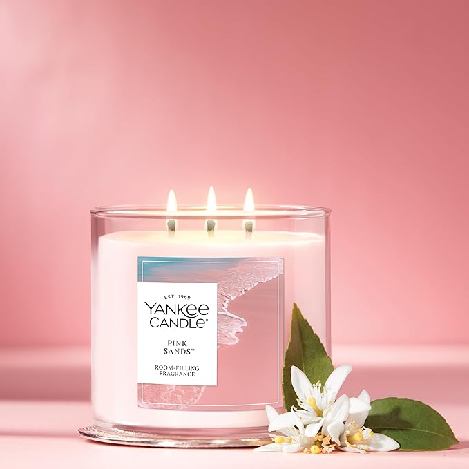 Yankee Candle 3 Wick Candle Jar, Scented Candle with up to 40 Hours of Burn Time, Premium Plant Wax Blend for Consistent Long Lasting Scent from First to Last Burn, Pink Sands