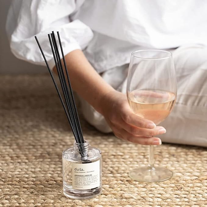 Duša Grapefruit Reed Diffuser & Sticks - 5 Fl Oz Essential Home Fragrance for Bathroom, Office & Living Spaces – Stylish & Long-Lasting Room Air Freshener - Ideal for Housewarming & Special Occasions