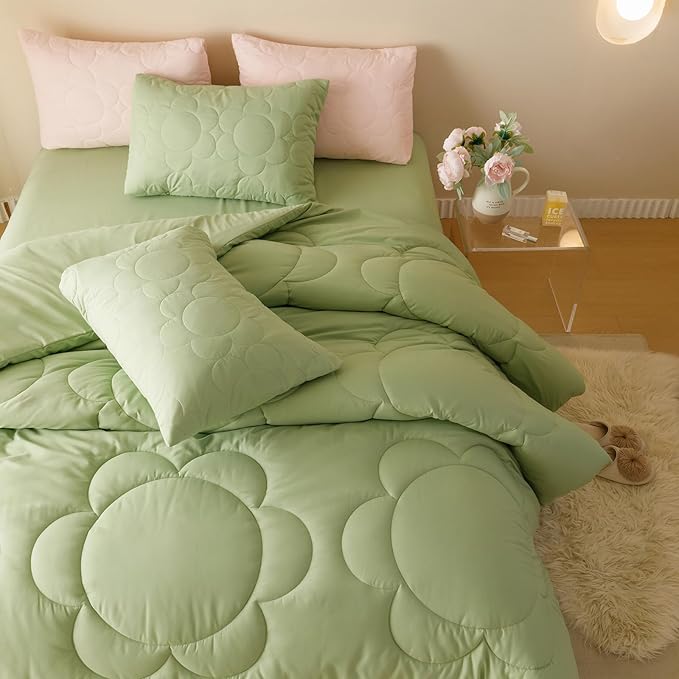 KAREVER Sage Flower Comforter Full Green Sunflower Print Bed Full Comforter Set 3 Pieces Green Floral Comforter Set for Boys Girls Teens Bedroom Decor All Season Hotel Quality Comforter Set