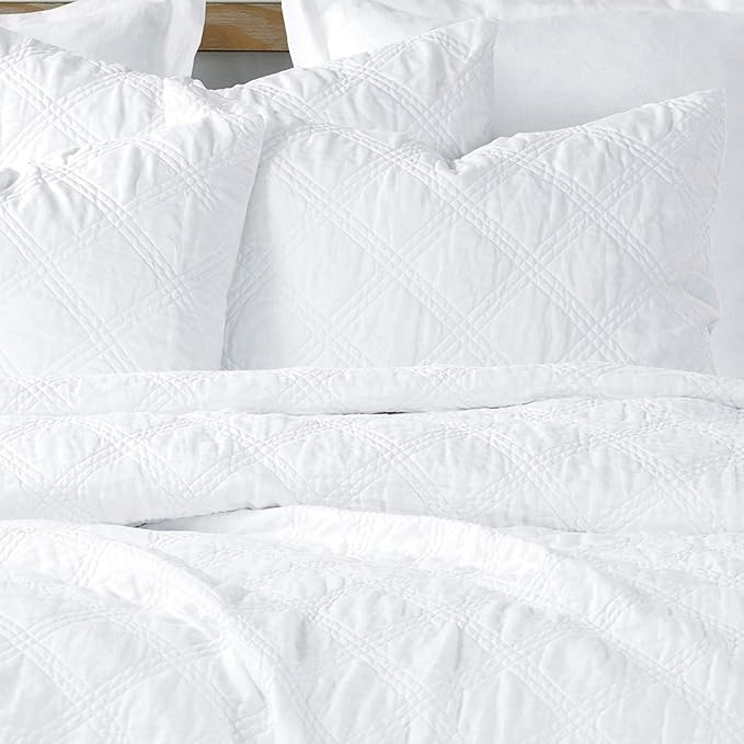Levtex Home - 100% Linen Front/100% Cotton Back - Full/Queen Quilt - Washed Linen - White - Quilt Size (88 x 92in.)