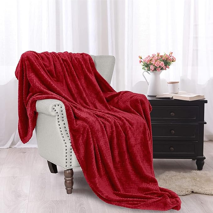 Exclusivo Mezcla Fleece Throw Blanket Extra Large, Super Soft and Warm Blankets for Couch, Sofa and Bed Waffle Textured, Cozy, Fuzzy and Lightweight (Deep Red, 50x70 Inches)