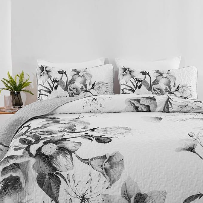 Floral Quilt Set King 3 Pieces Grey Floral Quilt Coverlet Set Soft Microfiber Lightweight White Quilted Bedspread for All Season 104"x90"