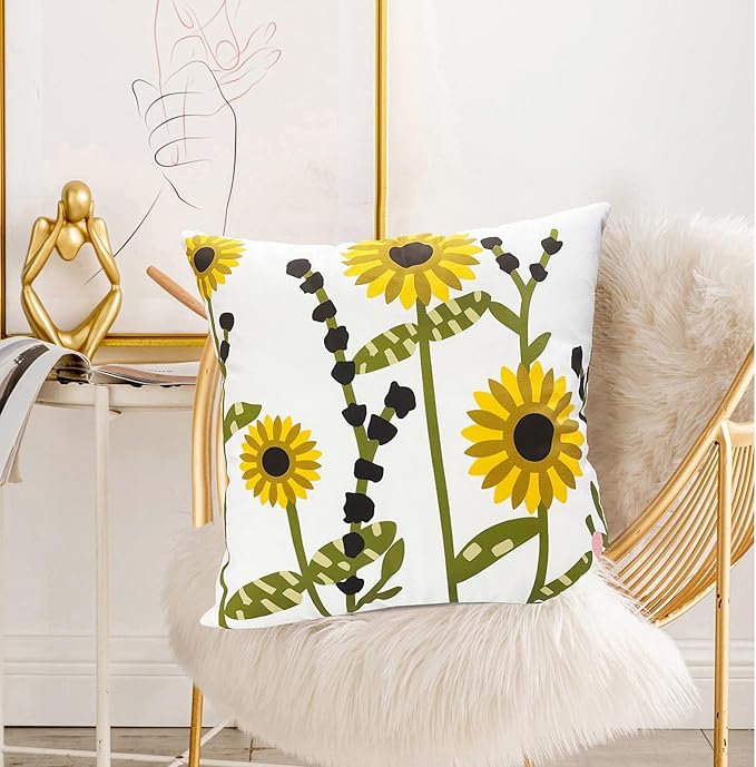Decorative Throw Pillow Covers Set of 2 Sunflower Pillow Covers 16x16 inch Super Soft Short Plush Floral Square Throw Pillows,Farmhouse Outdoor Pillow Covers for Couch Sofa Bed Living Room