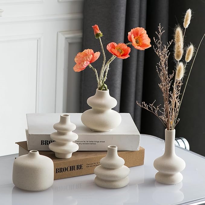 JOJUNO White Bud Vases, Small Ceramic Vase Set of 5, Mini Pottery Vases for Flowers, Decorative Vases for Home Modern Decor, Boho Decor, Chic Vases for Living Room Dining Table Shelves