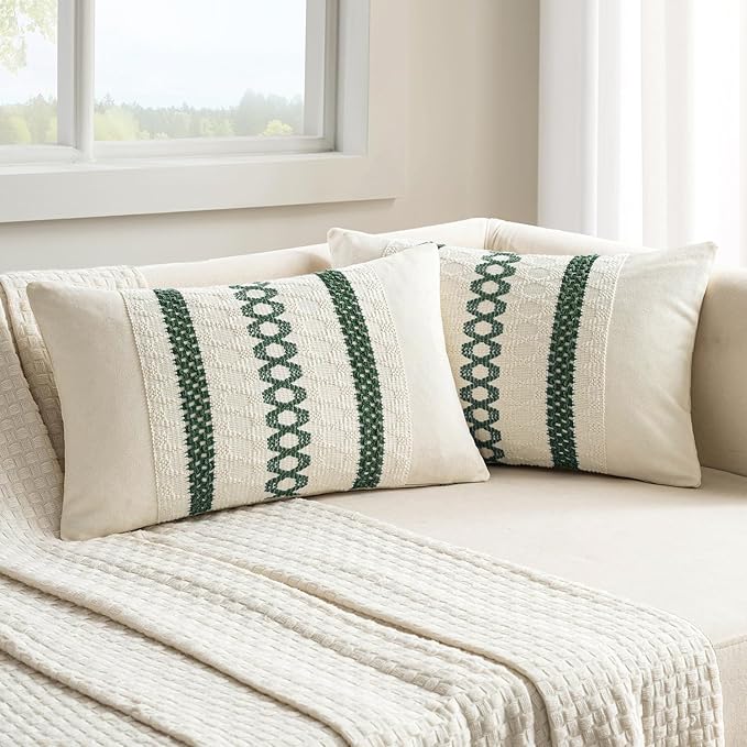 MIULEE Set of 2 Dark Green Boho Christmas Decorative Lumbar Pillow Covers 12x20 Inch Farmhouse Rustic Couch Throw Pillows Modern Cotton Cushion Cover Retro Macrame Woven Home Decor for Bed Sofa Chair