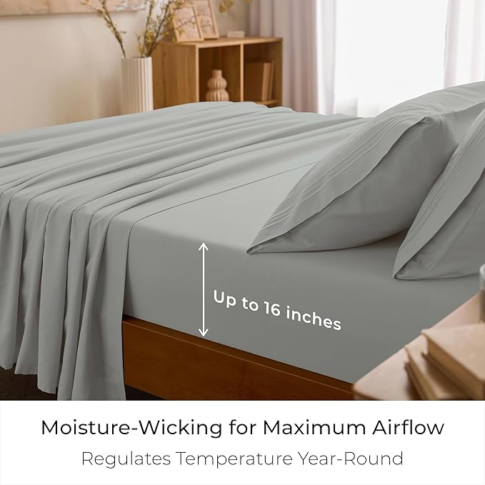 Mellanni King Sheets Set - 4 PC Iconic Collection Bedding - Hotel Luxury, Extra Soft, Cooling Bed Sheets - Wrinkle, Fade, Stain Resistant (King, Spa Mint)