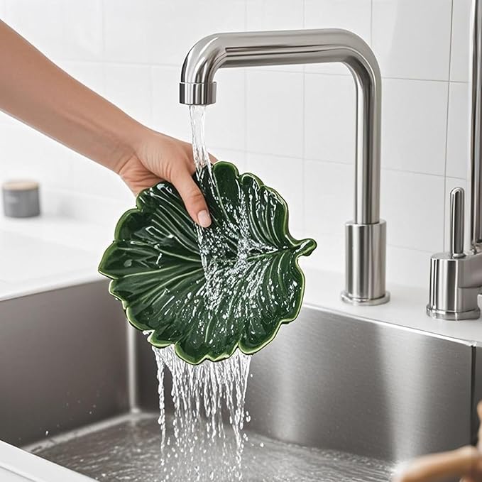Green Decorative Tray Small Palm Leaf Style for Entryway Table Ceramic Leaf Tray for Kitchen Decor Cocktail Table Decoration