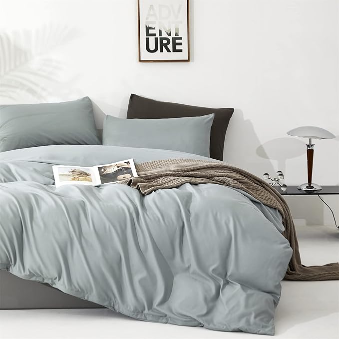 KAREVER Dusty Blue Comforter Set Queen Size 3 Pieces Solid Blue Queen Comforter Bedding Set Women Light Blue Queen Bed Comforter Set All Season Gift