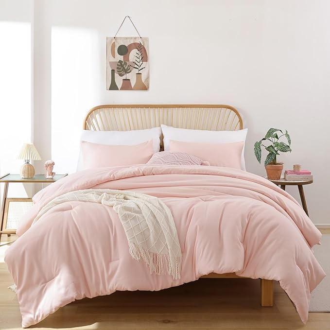 ROSGONIA Twin/Twin XL Comforter Set for College Girls Boys Blush, 1 Boho Pink Comforter & 1 Pillowcase, Lightweight Kids Comforter Sets Dorm Bedding