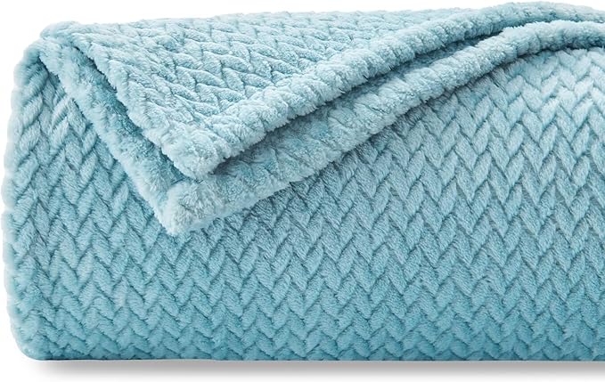 NEWCOSPLAY Super Soft Twin Blanket Light Blue Premium Silky Flannel Fleece Leaves Pattern Lightweight Bed Blanket All Season Use (Light Blue, Twin(60"x80"))