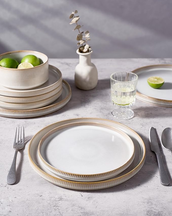 famiware Star Salad Plates for 6, 8 inches Plate Set, Stoneware Dinnerware, Small Dinner Plates for Dessert, Salad, Appetizer, Cappuccino White