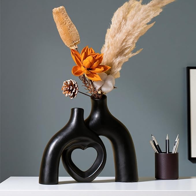 Hug Snuggle Hollow Donut Ceramic Vases, 9 Inch Modern Nordic Minimalist Decorative Vase for Home Decor Table Centerpiece Bookshelf Office Entryway Aesthetic Decoration (Matte Black)