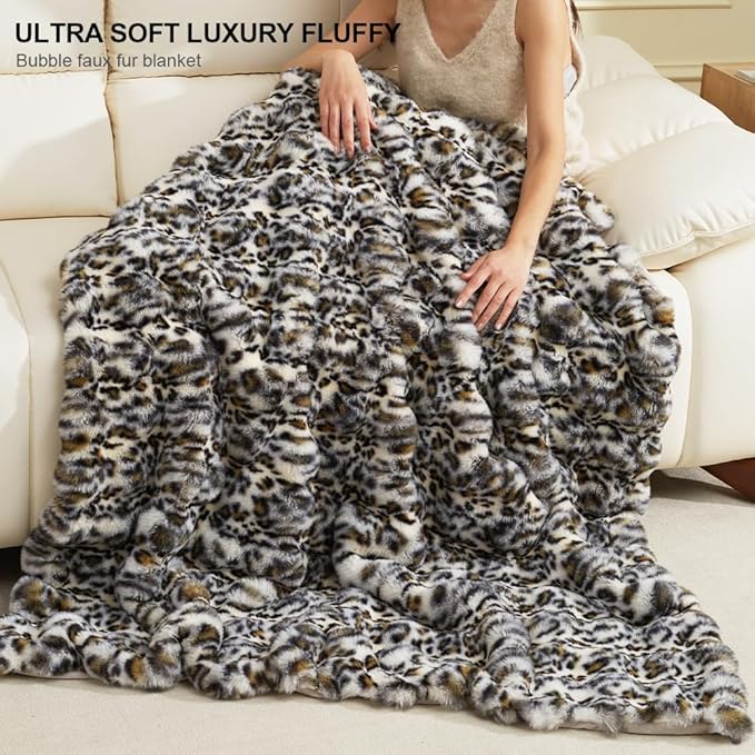 Soft Faux Rabbit Fur Black Throw Blanket Luxury Super Comfy Ultra Cozy Thick Warm Fluffy Blanket for Couch Chair Sofa Bed Living Room Camping, Plush Fuzzy Bubble Blanket, 970 GSM