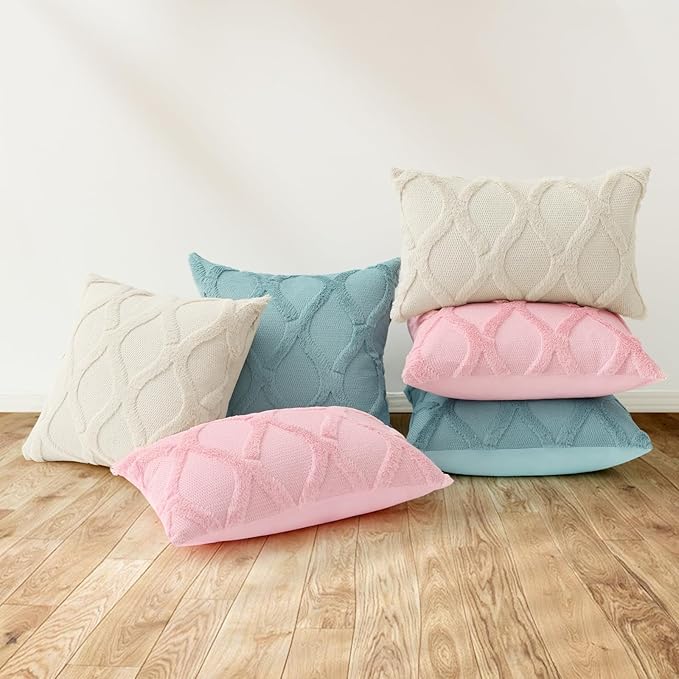 decorUhome Throw Pillow Covers 20x20 Inch Set of 2, Soft Plush Faux Fur Wool Light Pink Couch Pillow Covers, Decorative Neutral Pillow Cases for Bed Sofa Living Room Home Decor