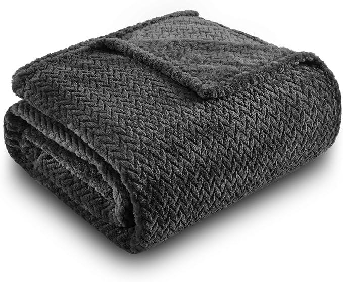 NEWCOSPLAY Super Soft Twin Blanket Dark Grey Premium Silky Flannel Fleece Leaves Pattern Lightweight Bed Blanket All Season Use (Dark Grey, Twin(60"x80"))