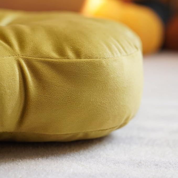 ARTMAGIC Flower Shaped Velvet Decorative Throw Pillow Cushion Ultra Soft Cute Floor Pillow for Couch Bed Sofa (Chartreuse)