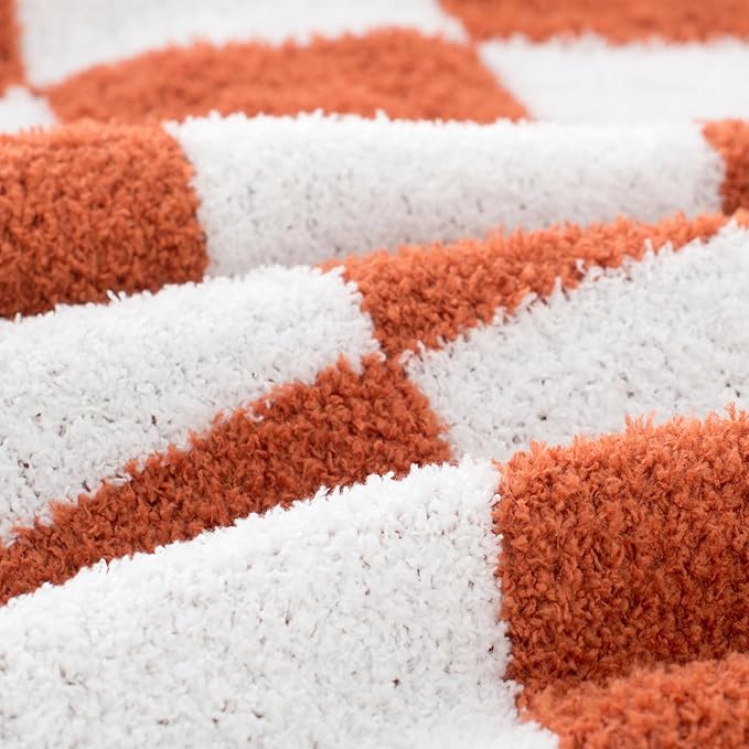 Carriediosa Checkered Throw Blanket 60" X 80" Twin, 400GSM Ultra Soft Microfiber Fuzzy Fluffy Reversible Cute Preppy Knitted Blankets Cozy Plush Fall Throws for Couch, Bed, Sofa, Rust