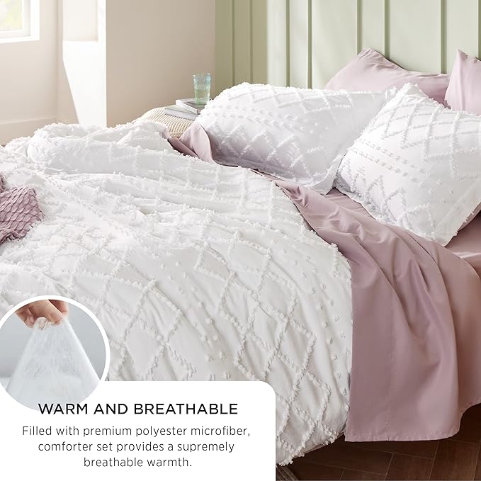 Bedsure Queen Comforter Set - White Comforter, Boho Tufted Shabby Chic Bedding Comforter Set for Kids, 3 Pieces Vintage Farmhouse Bed Set for All Seasons, Fluffy Soft Bedding Set with 2 Pillow Shams