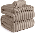 Bedsure GentleSoft Mocha Meringue Full Blanket for Couch - Cozy Soft Blankets for Women, Cute Small Fleece Throws for Girls, Birthday Gifts for Women Decor Gifts for Mom, 84x90 Inches