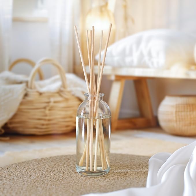 Urban Naturals Mountain Berry Breeze Reed Diffuser Set | Made with Essential Oils & Real Botanicals | Juniper Berries, Green Apple, Jasmine, Violet & Fresh Woods | Made in The USA