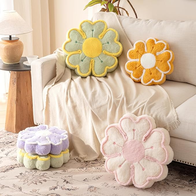 Flower Shaped Decorative Throw Pillow Cushion for Bed Couch, Cute Flower Plush Throw Pillows Home Decor Floor Pillow Seating Cushions (Lavender Purple, 17.7 Inches)
