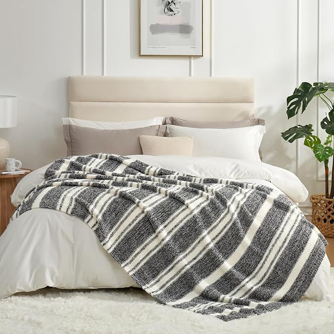 Snuggle Sac Queen Size Bed Blanket Stripe Black, Super Soft Warm Bedding Blankets Cozy Knit Fuzzy Plush Blankets for Bed, Living Room, Stripe Black, Queen 90"x90"
