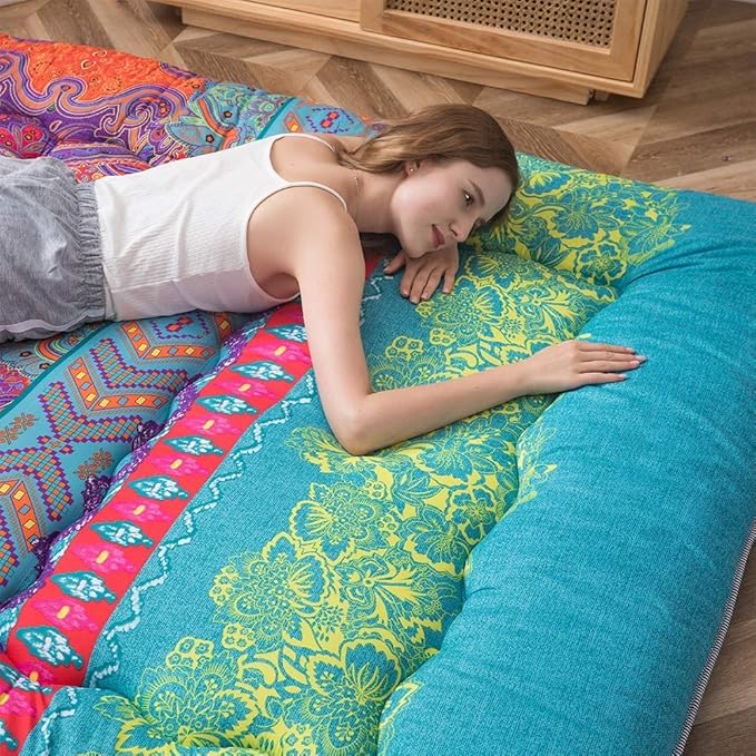 MAXYOYO Bohemian Futon Floor Mattress Boho Floral Style Japanese Tatami Mat Foldable Bed Portable Camping Sleeping Pad Lounger Couch Bed, Queen