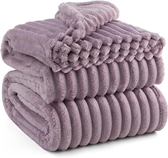Bedsure GentleSoft Light Purple Full Blanket for Bed - Cozy Soft Blankets for Women, Cute Large Throws for Girls, 84x90 Inches