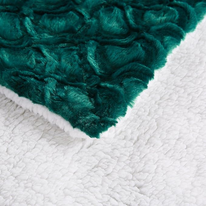 DaDa Bedding Lavish Emerald Green Blue Faux Fur Fuzzy Throw Blanket - Mermaid Scales Design White Sherpa Backside - Soft Warm Plush Bright Vibrant Jewel Tones Embossed for Bed/Couch - 63" x 90"